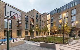 Destiny Student - Dominick Place